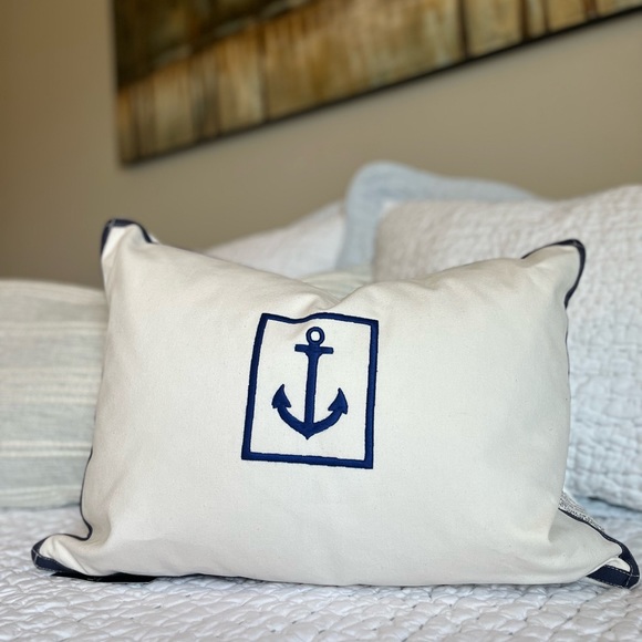 Anchor accent throw pillows by Ralph Lauren. Available 2. New with tags - Picture 4 of 5